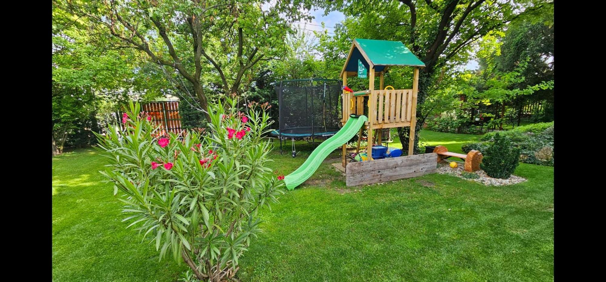 Fuered Deluxe Garden Apartment Balatonfured Ngoại thất bức ảnh